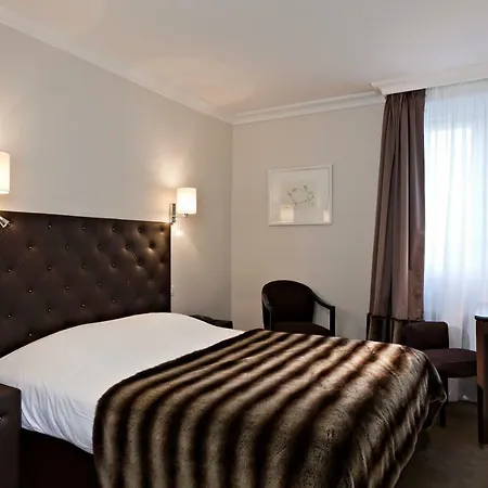 Western D'est 4* שטרסבורג