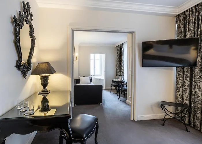 Hotell Western D'est 4*