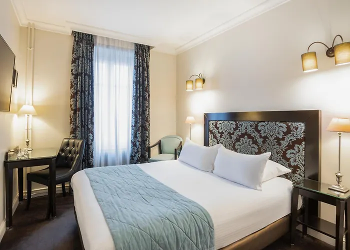 Western D'est Hotel