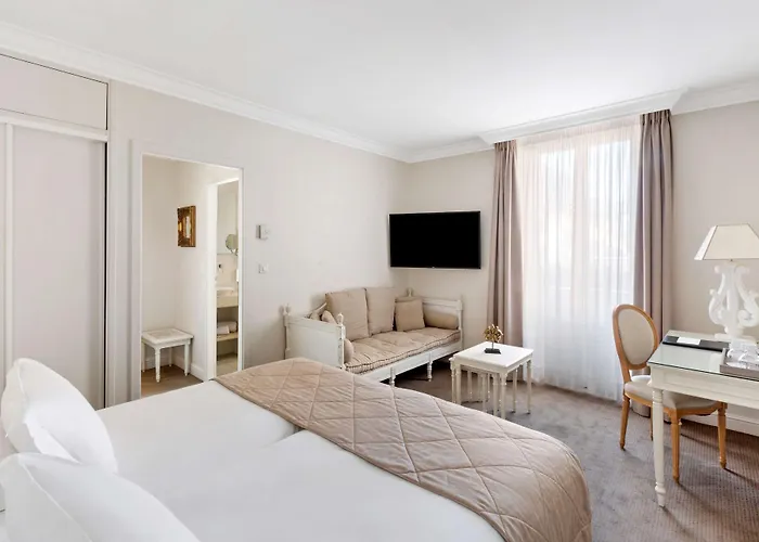 Hotel Western D'est 4*